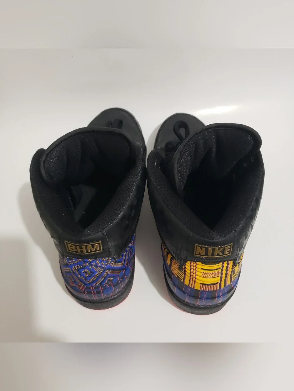 Air Jordan 2 Retro BHM Black History Month 2019 M’s Size 12 BQ7618-007 Well Kept